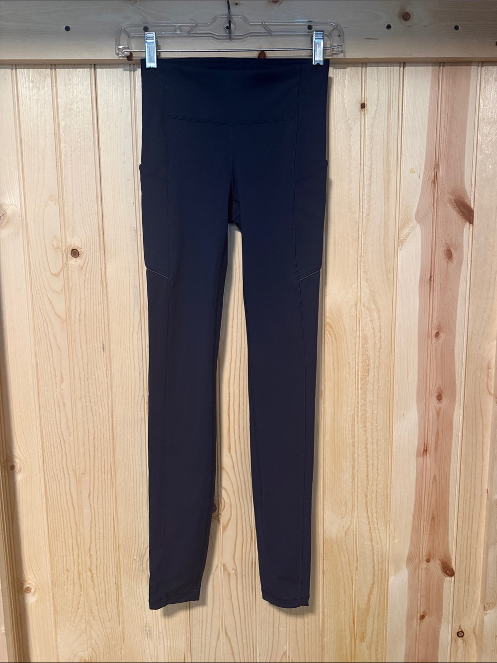 Lululemon Speed Up Tight Full-On Luxtreme 28" Size 2